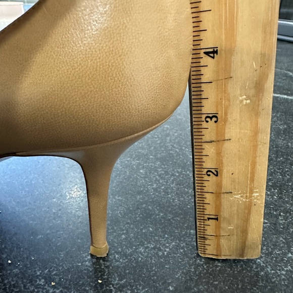 Christian Louboutin authentic Size 39 Beige Tan Mater Claude Kid 85mm - Picture 9 of 9